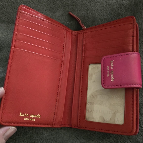 Kate Spade New Yoek Elyce Hot Pink Leather wallet w/red interior.. REHAB - Picture 5 of 16
